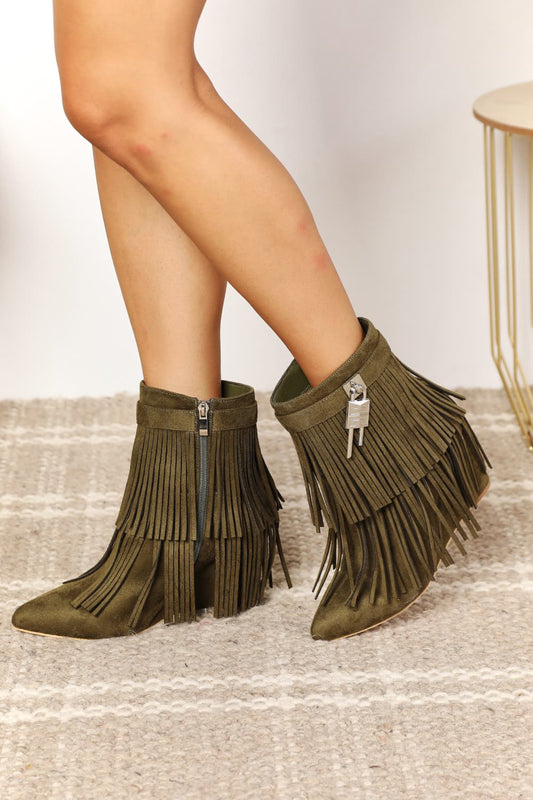 Swaying Suede Tassel Booties