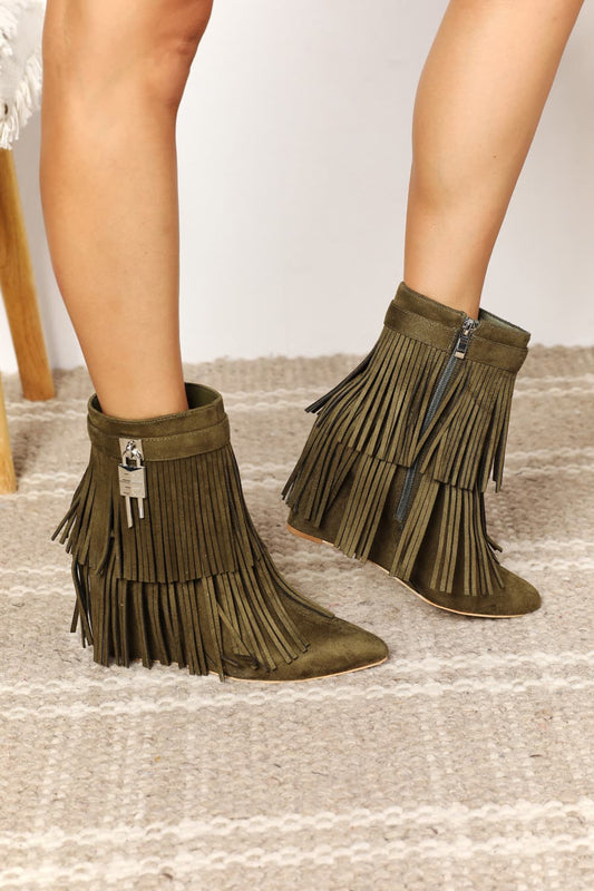 Swaying Suede Tassel Booties