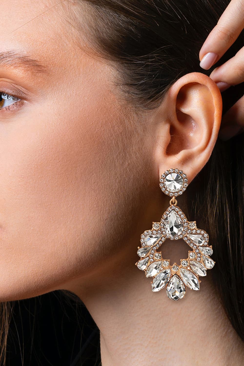 Halle Glass Drop Earrings