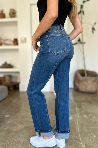 Front Focus High Waist Jeans