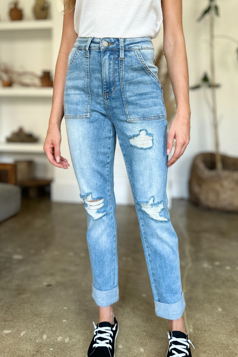 Frayed & Fitted Patch Pocket Jeans