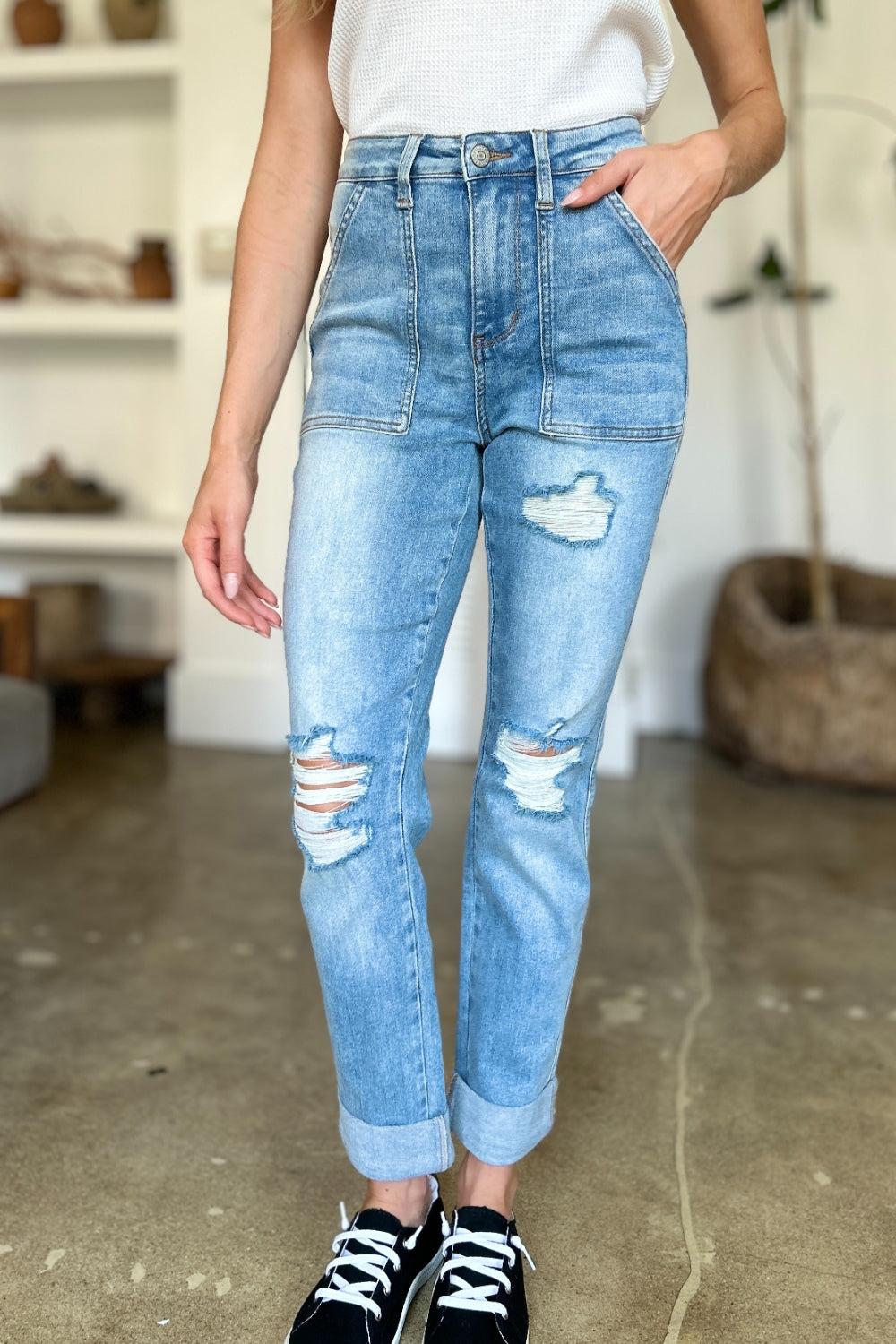 Frayed & Fitted Patch Pocket Jeans