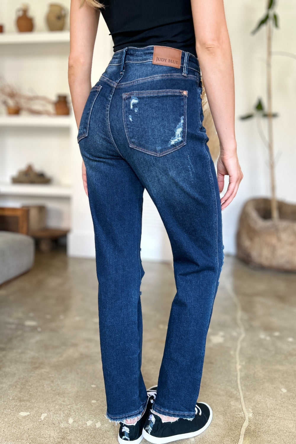 Downtown Shredded High Waist Jeans