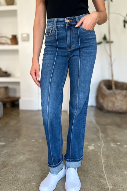 Front Focus High Waist Jeans