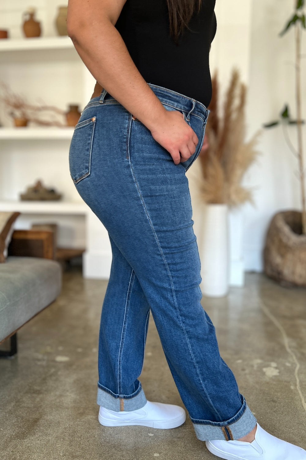 Front Focus High Waist Jeans