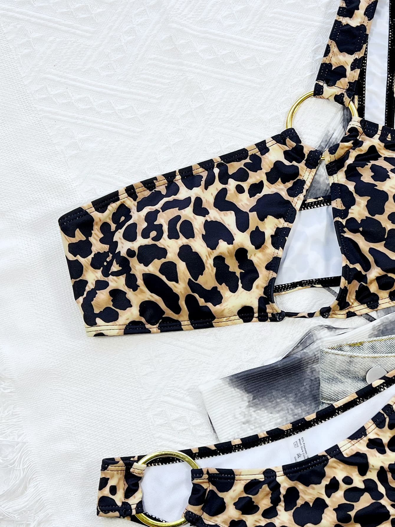 Catwalk Chic Leopard Bikini Set