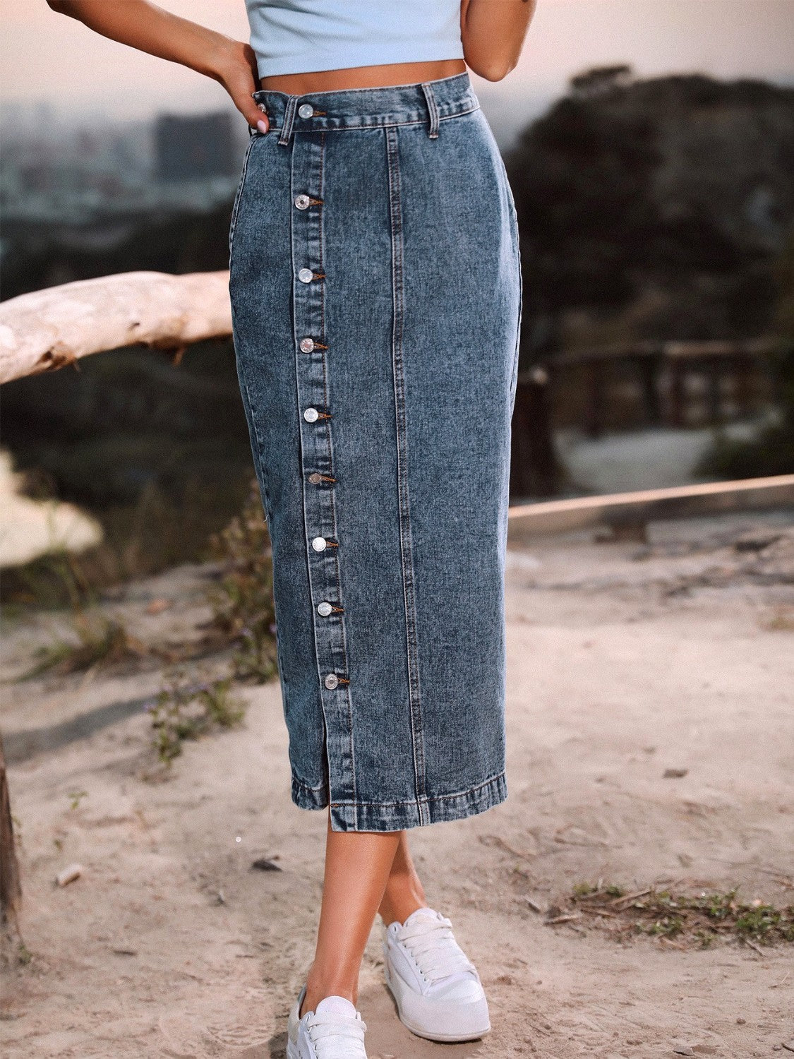 Luna Buttoned Denim Skirt